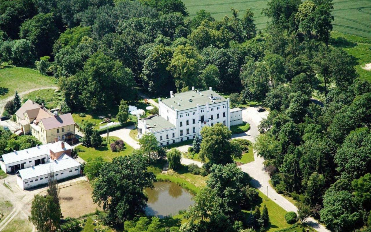 Palac Baloszyce Susz Bagian luar foto