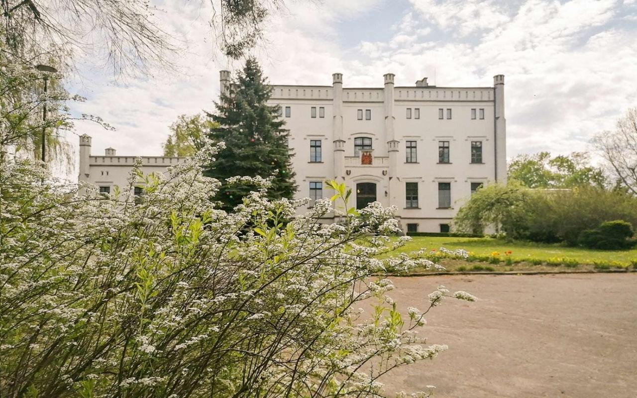 Palac Baloszyce Susz Bagian luar foto